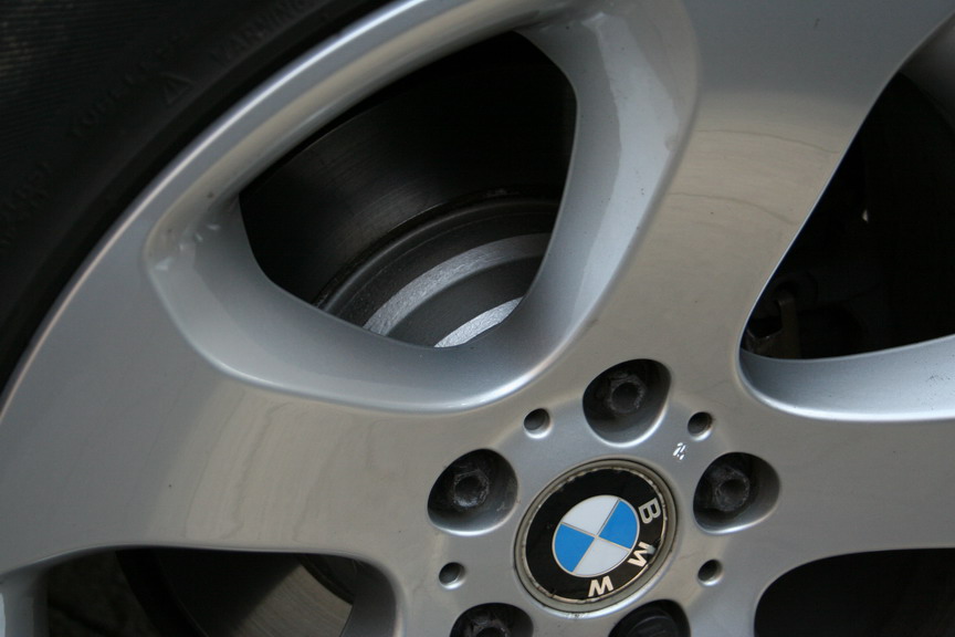 Name:  X5 Wheel 2 25%.jpg
Views: 387
Size:  93.1 KB