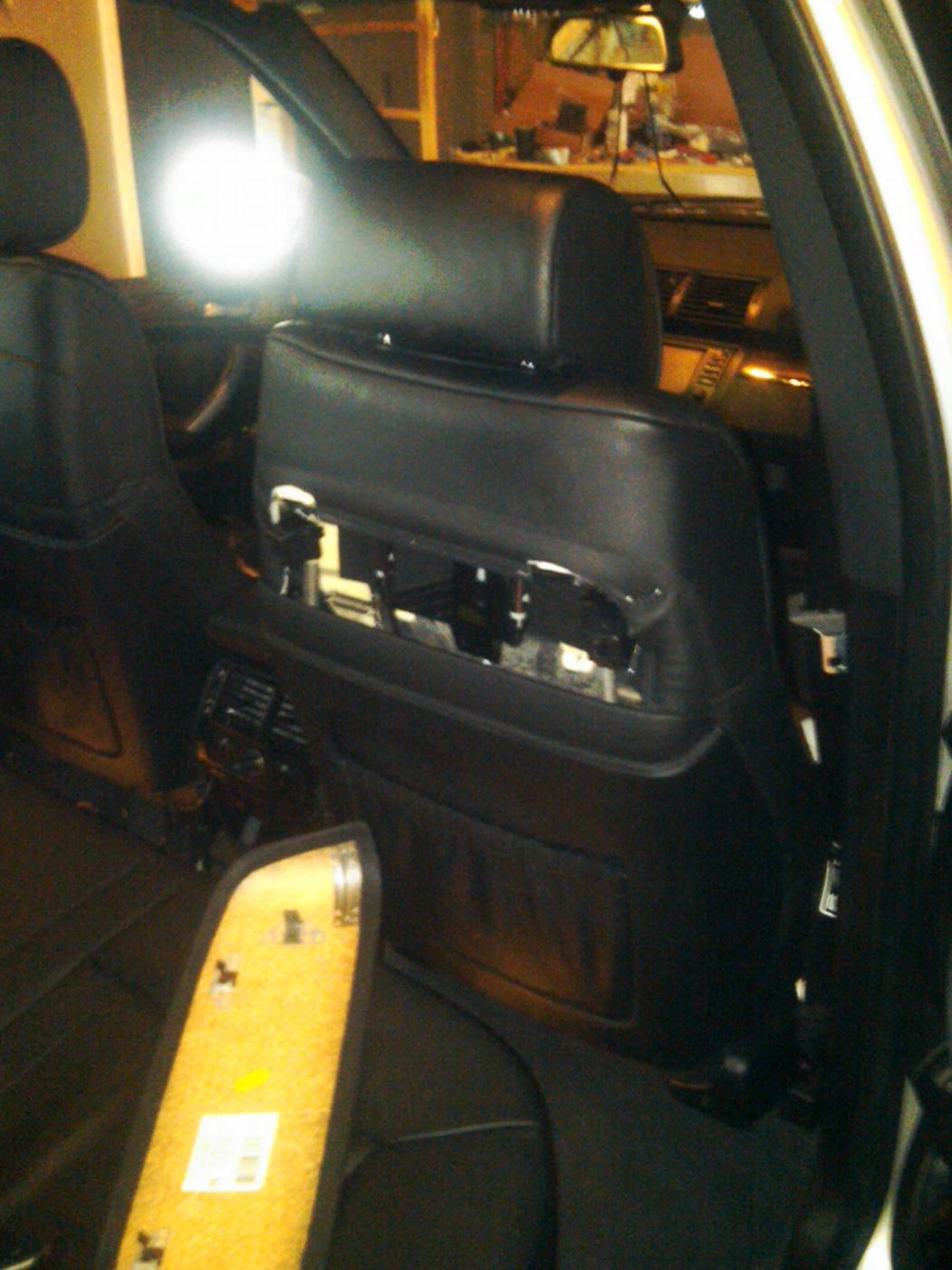 Invision Headrest DVD install