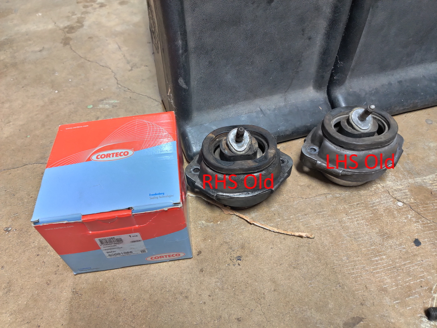 Name:  Old Mounts.jpg
Views: 2080
Size:  715.7 KB