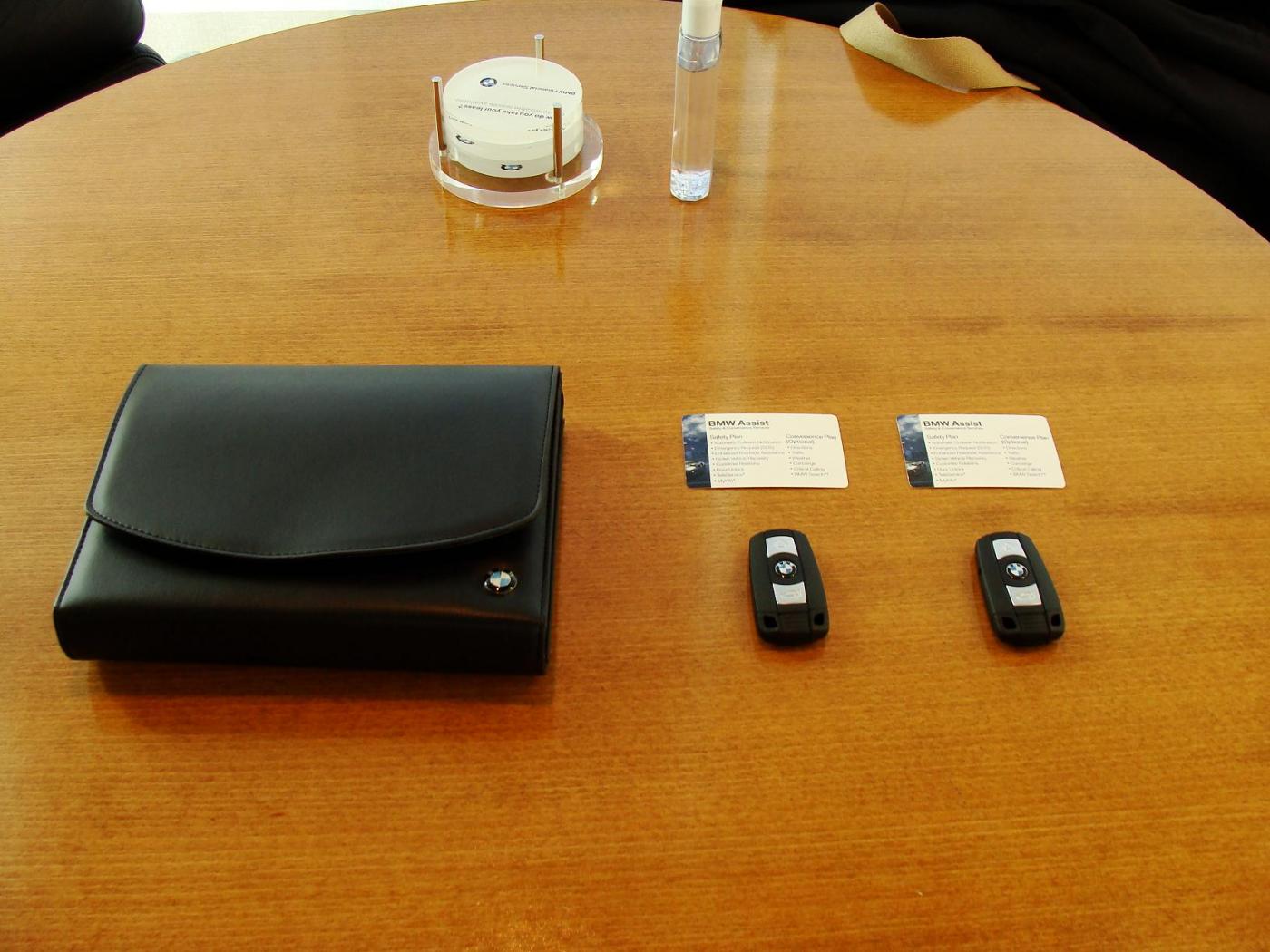 Name:  bmw_keys.jpg
Views: 1316
Size:  151.9 KB